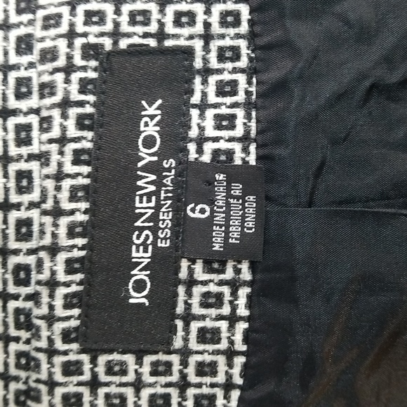 Jones New York Essentials wool blend jacket made in Canada - Picture 10 of 13